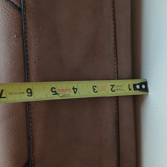 Executive  style leather bag with matching quick weekend clutch - Picture 8 of 8